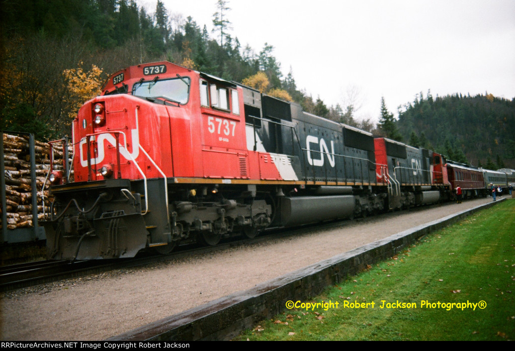 CN 5737
